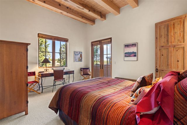 32 Sierra Rosa Loop, Santa Fe, NM 87506