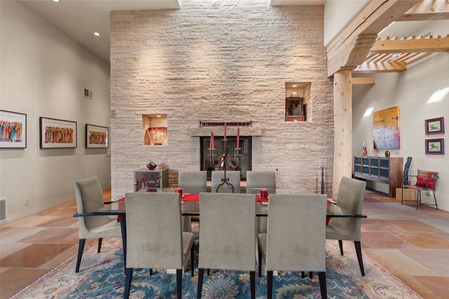 32 Sierra Rosa Loop, Santa Fe, NM 87506