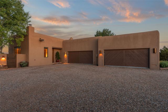 32 Sierra Rosa Loop, Santa Fe, NM 87506