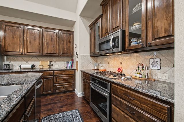 9429 Deerhurst Place, Mckinney, TX 75072