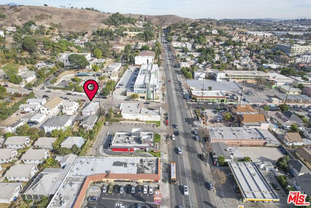 2415 N Gates Street, Los Angeles, CA 90031