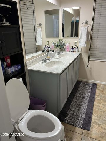 6806 N 77th Drive, Glendale, AZ 85303