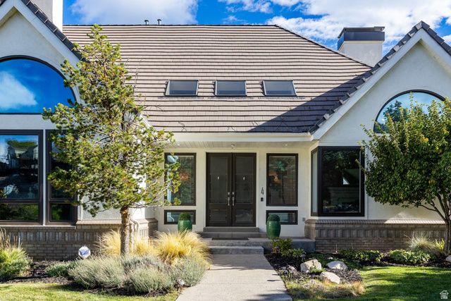 4 LONE HOLLOW CV, Sandy, UT 84092