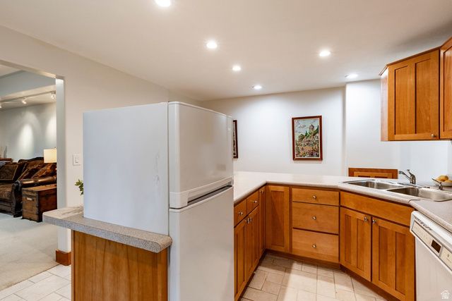 4 LONE HOLLOW CV, Sandy, UT 84092