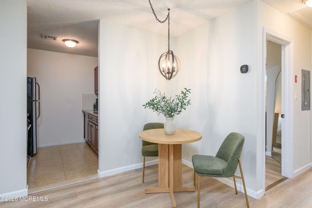 69 Arlington Court 13, Holmdel, NJ 07733