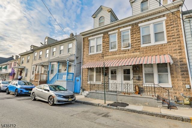 135 Mercer St, Phillipsburg Town, NJ 08865