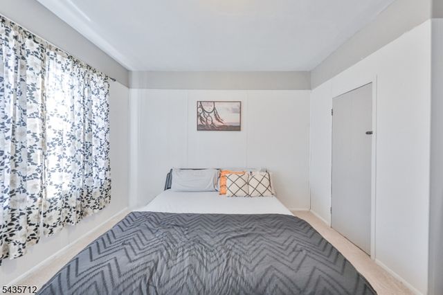 135 Mercer St, Phillipsburg Town, NJ 08865
