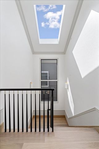 2717 N Dayton Avenue, Chicago, IL 60614