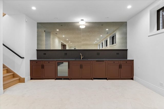 2717 N Dayton Avenue, Chicago, IL 60614