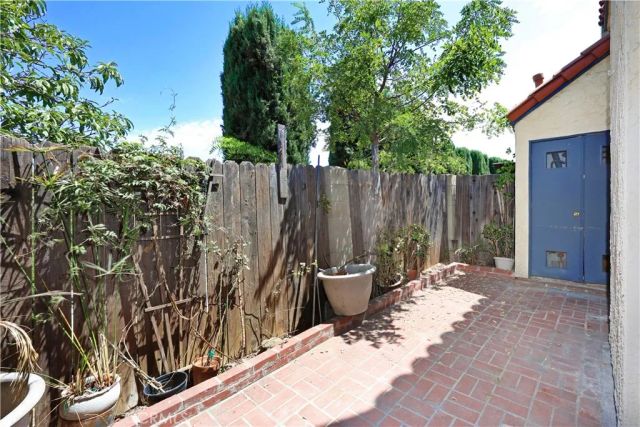 409 W Mountain View Avenue 3, La Habra, CA 90631