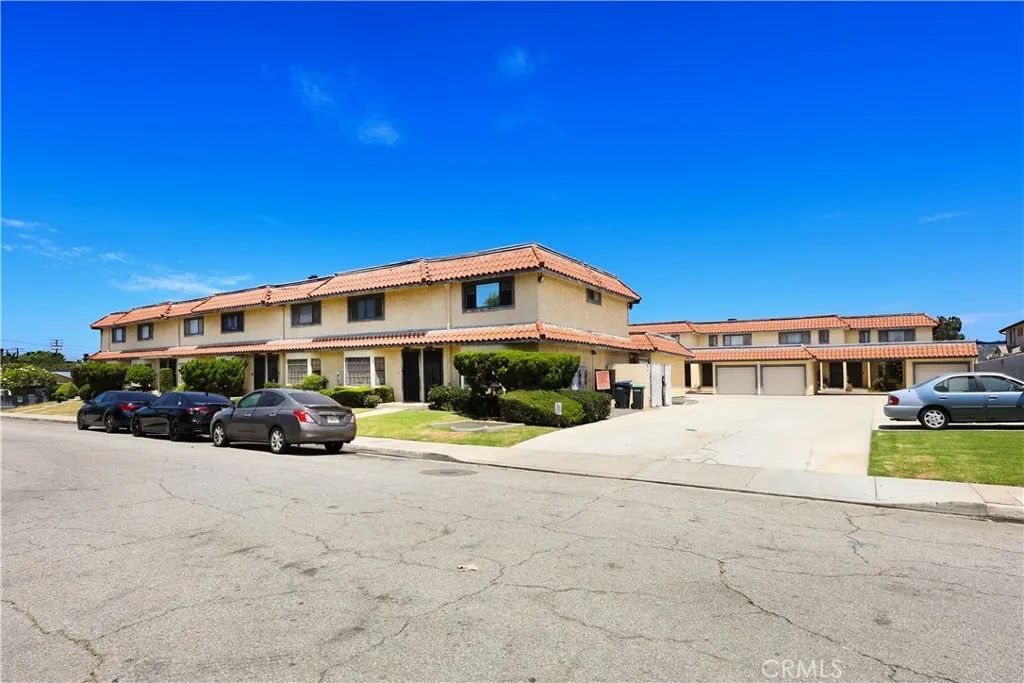 409 W Mountain View Avenue 3, La Habra, CA 90631