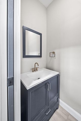 1178 Lockbourne Road, Columbus, OH 43206