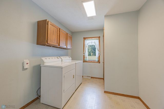 5005 Oakport Street N, Moorhead, MN 56560