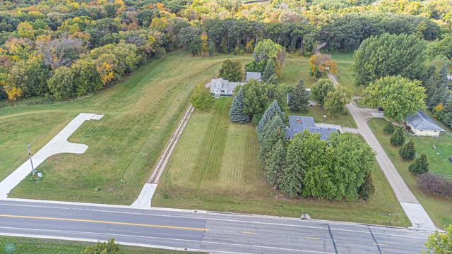 5005 Oakport Street N, Moorhead, MN 56560