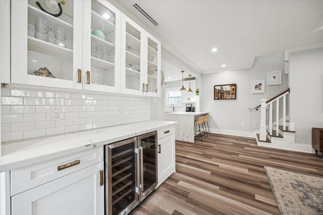 925 E 26th Street, Houston, TX 77009