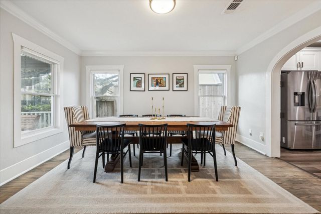 925 E 26th Street, Houston, TX 77009