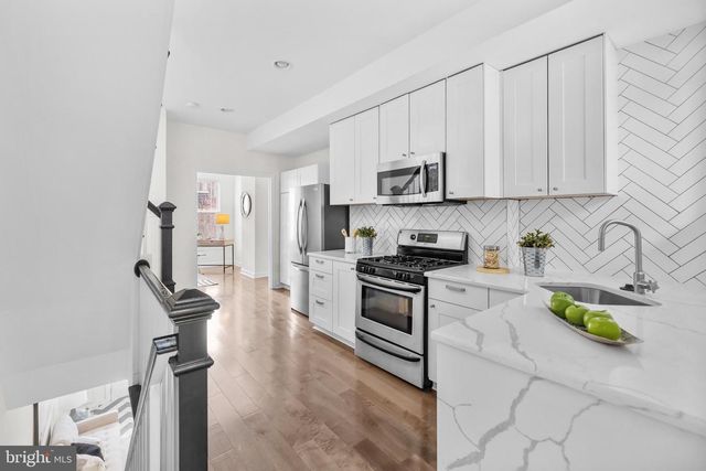 320 G ST SE, Washington, DC 20003