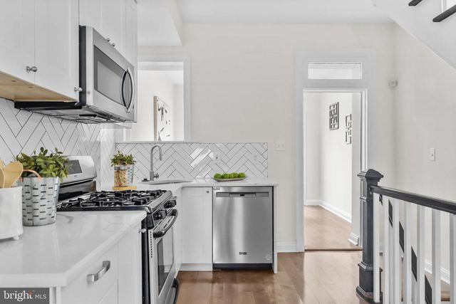 320 G ST SE, Washington, DC 20003