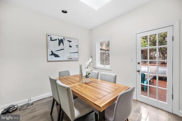 320 G ST SE, Washington, DC 20003