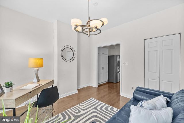 320 G ST SE, Washington, DC 20003