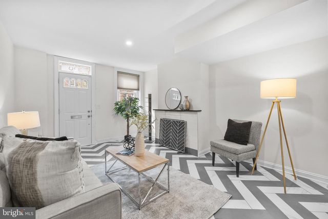 320 G ST SE, Washington, DC 20003