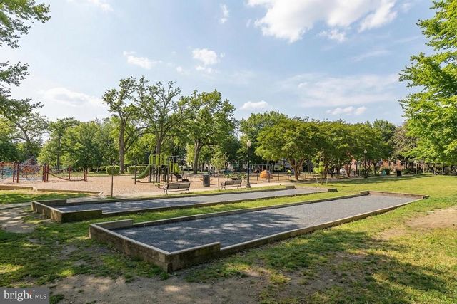 320 G ST SE, Washington, DC 20003