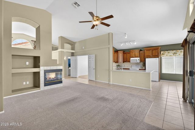 6208 E RIVERDALE Street, Mesa, AZ 85215