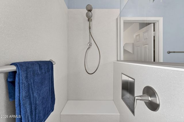 6208 E RIVERDALE Street, Mesa, AZ 85215