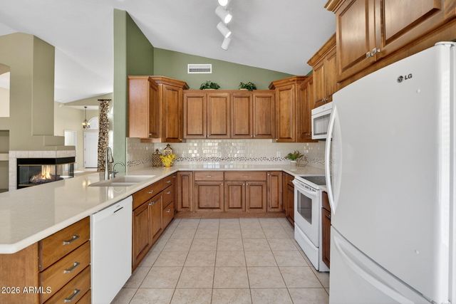 6208 E RIVERDALE Street, Mesa, AZ 85215