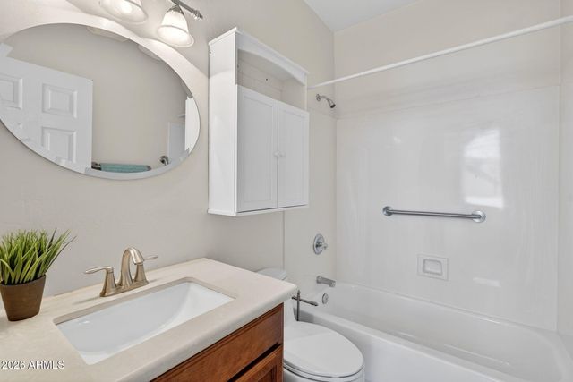 6208 E RIVERDALE Street, Mesa, AZ 85215