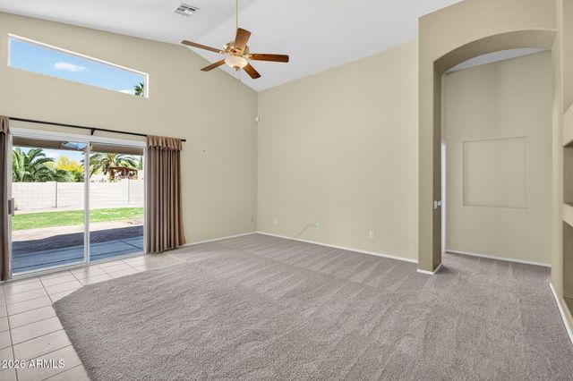 6208 E RIVERDALE Street, Mesa, AZ 85215