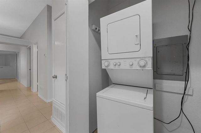 3500 E Park Boulevard 203, Plano, TX 75074