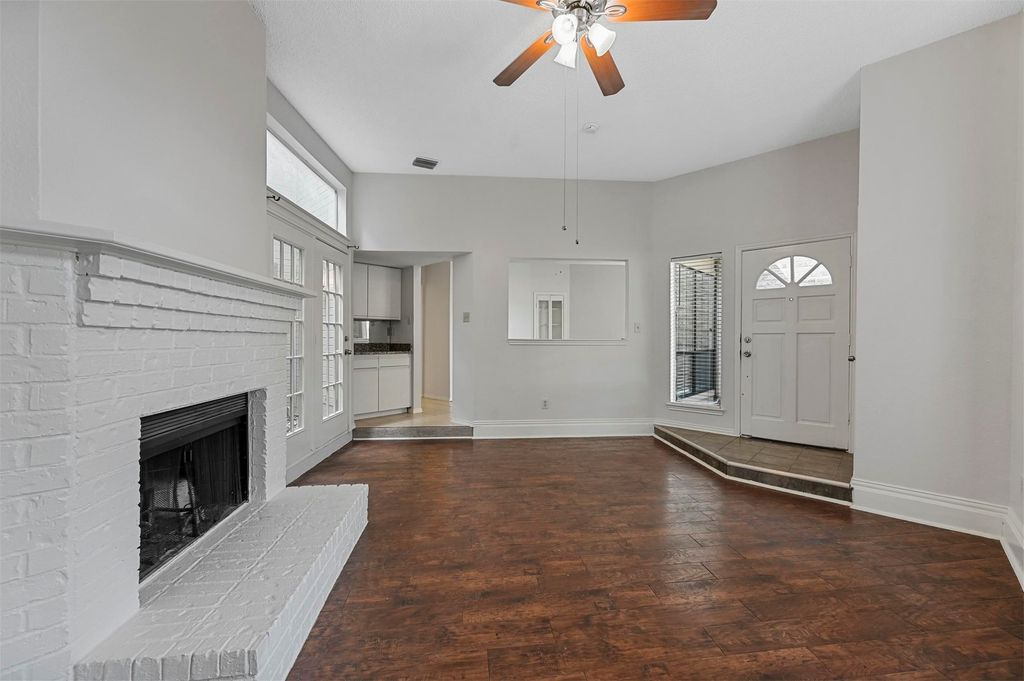 3500 E Park Boulevard 203, Plano, TX 75074