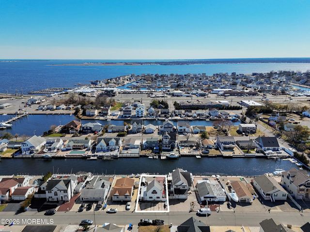 3413 Maritime Drive, Toms River, NJ 08753