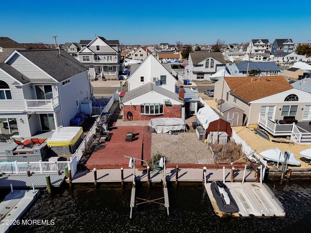 3413 Maritime Drive, Toms River, NJ 08753