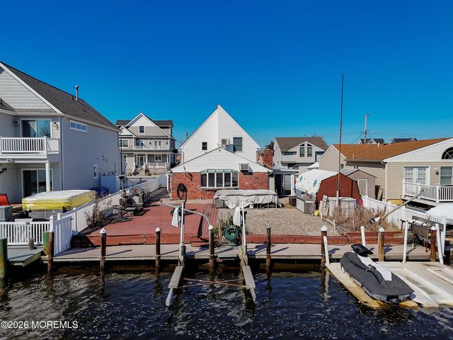 3413 Maritime Drive, Toms River, NJ 08753