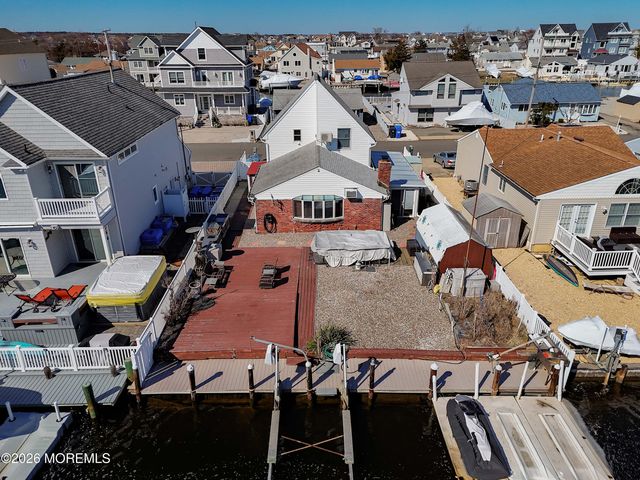 3413 Maritime Drive, Toms River, NJ 08753