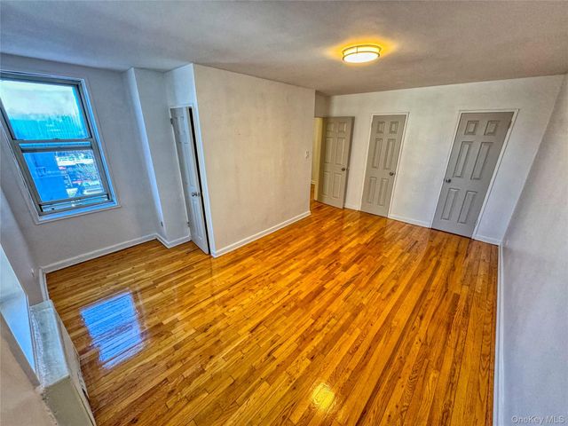 67-25 Dartmouth Street 3L, Forest Hills, NY 11375