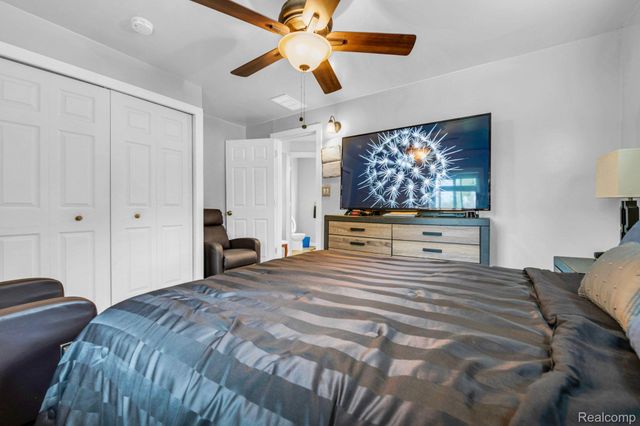 6605 BAILEY Street, Taylor, MI 48180