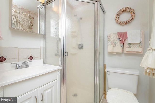 1324 CHAPEL HILL DR, Baltimore, MD 21237