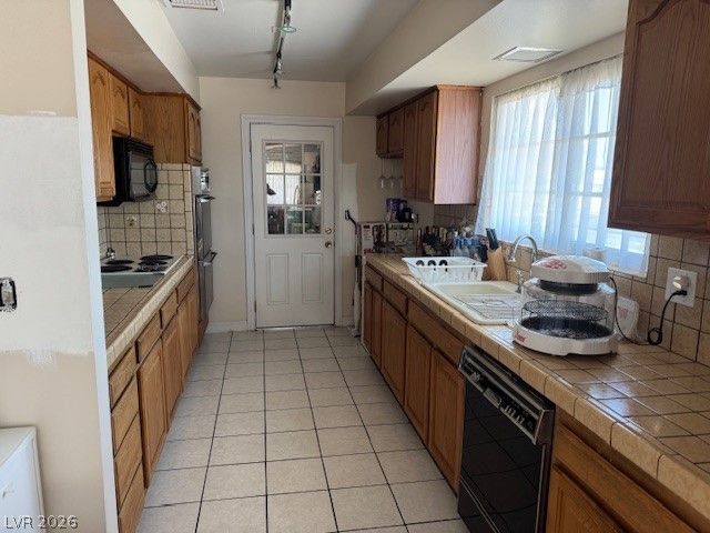 2300 West Oakey Boulevard, Las Vegas, NV 89102