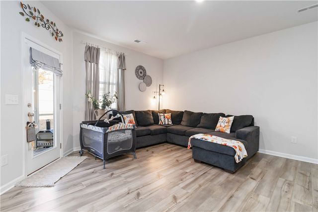 436 Bee Cove Way, Pendleton, SC 29670