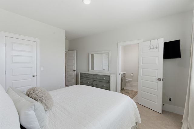 2009 Ellsworth Ln, Arrington, TN 37014