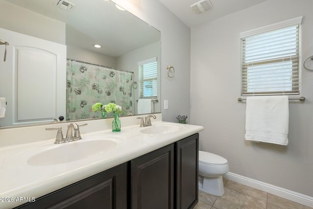 1860 W BUCKHORN Trail, Phoenix, AZ 85085