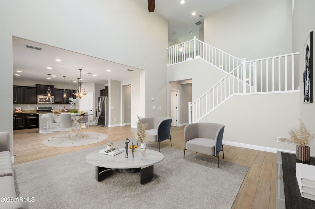 1860 W BUCKHORN Trail, Phoenix, AZ 85085