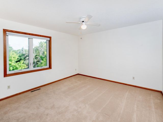 5735 Sycamore Lane N, Plymouth, MN 55442