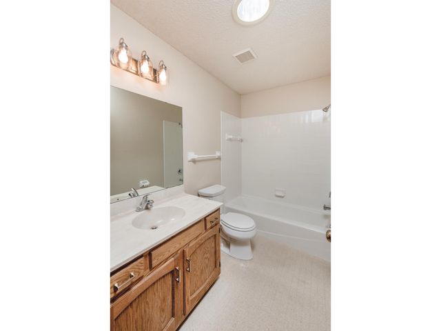 5735 Sycamore Lane N, Plymouth, MN 55442