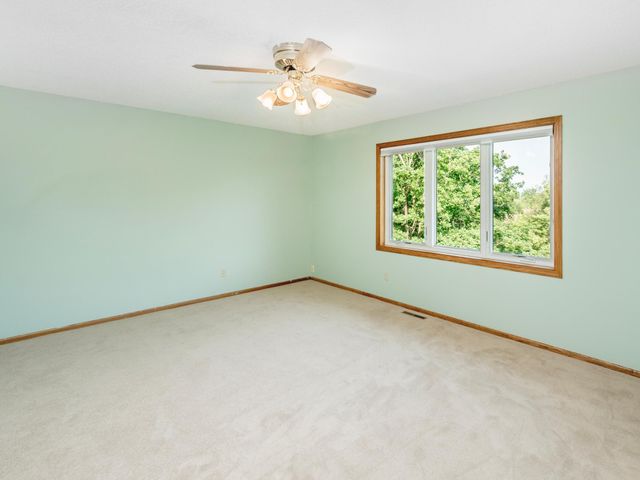 5735 Sycamore Lane N, Plymouth, MN 55442