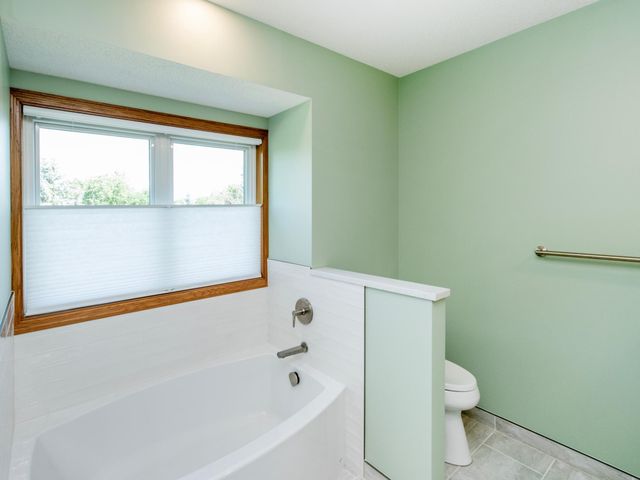 5735 Sycamore Lane N, Plymouth, MN 55442