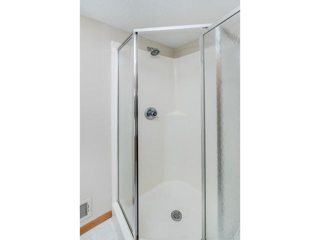 5735 Sycamore Lane N, Plymouth, MN 55442